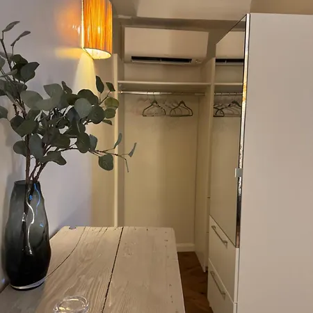 Maison Louisa Bed & Breakfast *